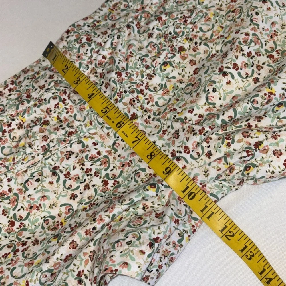 Loft Outlet 4” shorts button/zip closure midrise pockets 100% cotton Sz 00